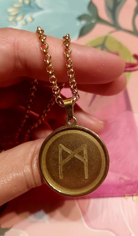 Amulets kuloniņā